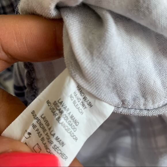 RAILS Plaid long Sleeve Button Front Blue and White Window Pane Small - Picture 5 of 8